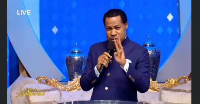 IT IS TIMES LIKE THIS THAT REVEAL GENUINE OR FAKE CHURCHES – Pastor Chris Oyakhilome in Your Loveworld Specials (Season 2 Phase 4 Day 1).