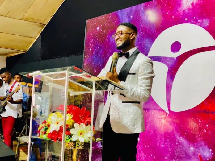 APOSTLE SAMUEL E. MOLOMBE