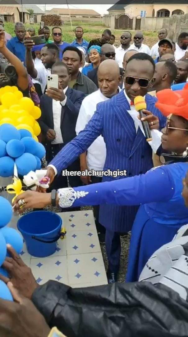 DR PASTOR PAUL ENENCHE CELEBRATING HIS 54TH BIRTHDAY AT WUKARA VILLAGE