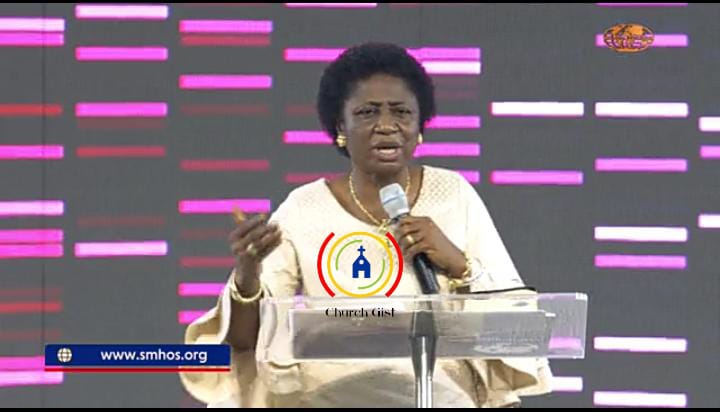 Having Godly Character (live The Life Of Christ) - Pastor Mrs. Peace 