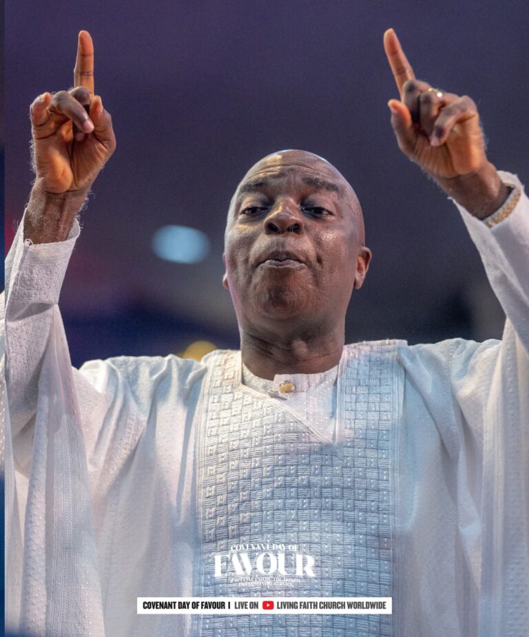 UNDERSTANDING THE BENEFITS OF FOLLOWING DIVINE DIRECTION (4A) || Bishop David Oyedepo at Covenant Day Of Favour Service || 28th September 2025 || Faith Tabernacle, Canaanland || First Sunday Service |